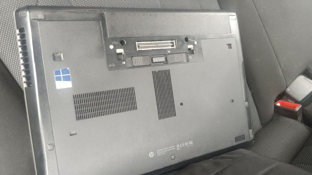 Ноутбук срочно продам