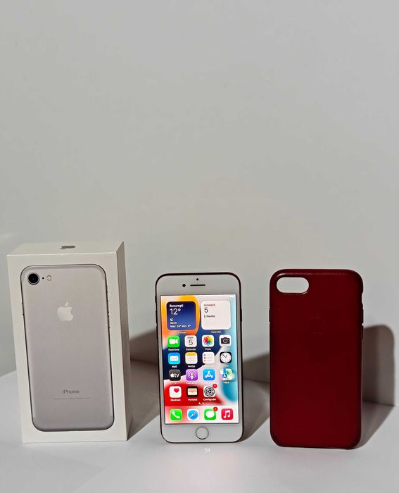 iPhone 7  128 GB Husa la Cutie preț Mic Baterie 100%