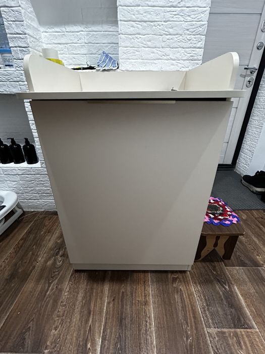 Продам пеленальный стол