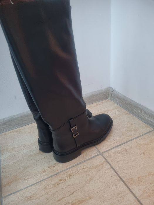 Продам зимние сапоги