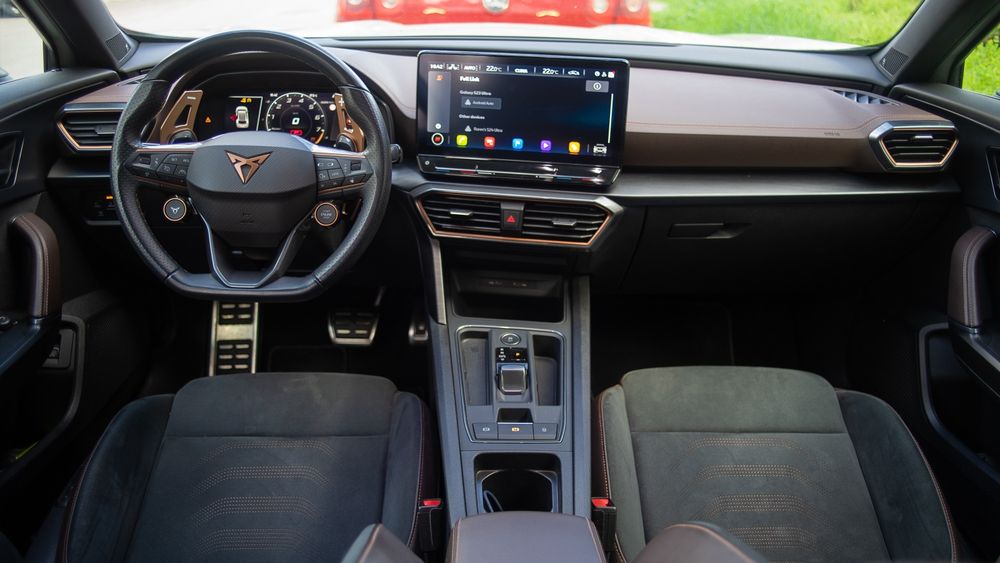 Cupra Formentor VZ5 - Editie Limitata Taiga Grey 156/999