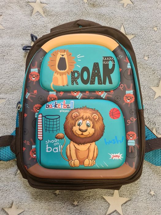 Продам рюкзак школьный для мальчика