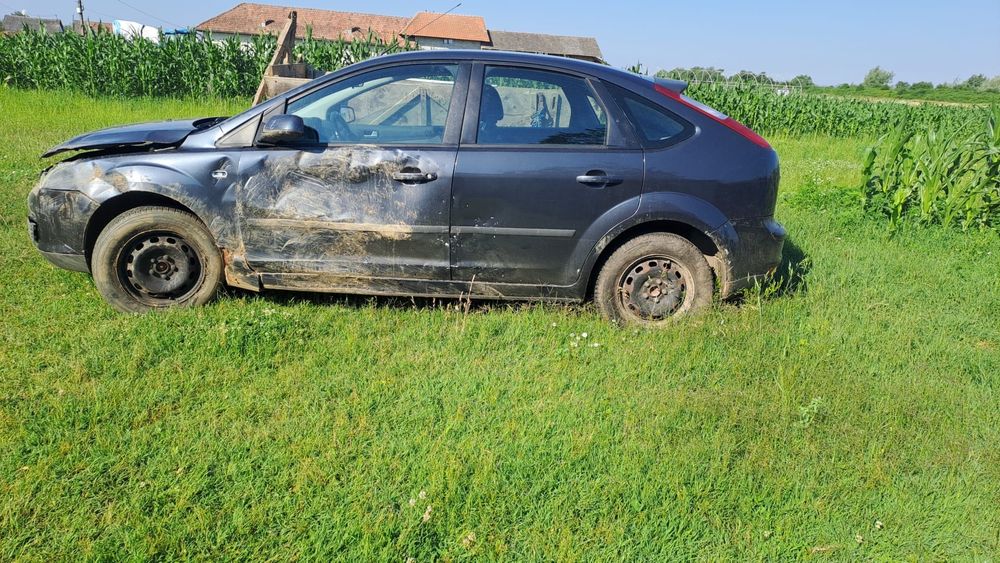 Ford Focus avariat