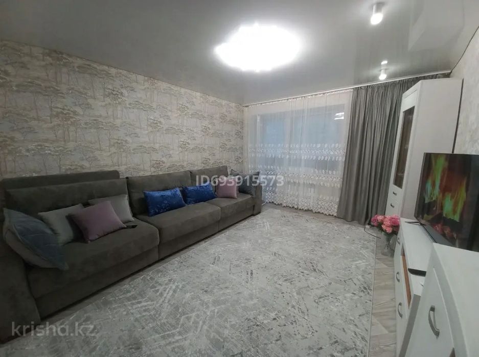 Продам двухкомнатную квартиру в МЖК