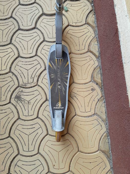 Trotineta pliabila Firefly