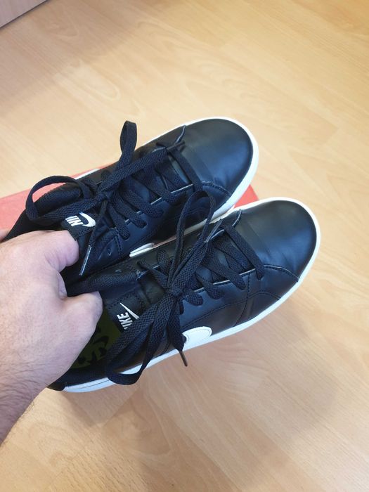 Vand adidasi de copii originali Nike marime 36.5 talpic 23.5cm