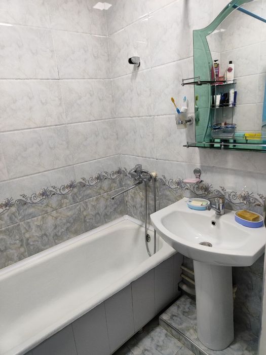 Ижарага уй талаба кизлар учун