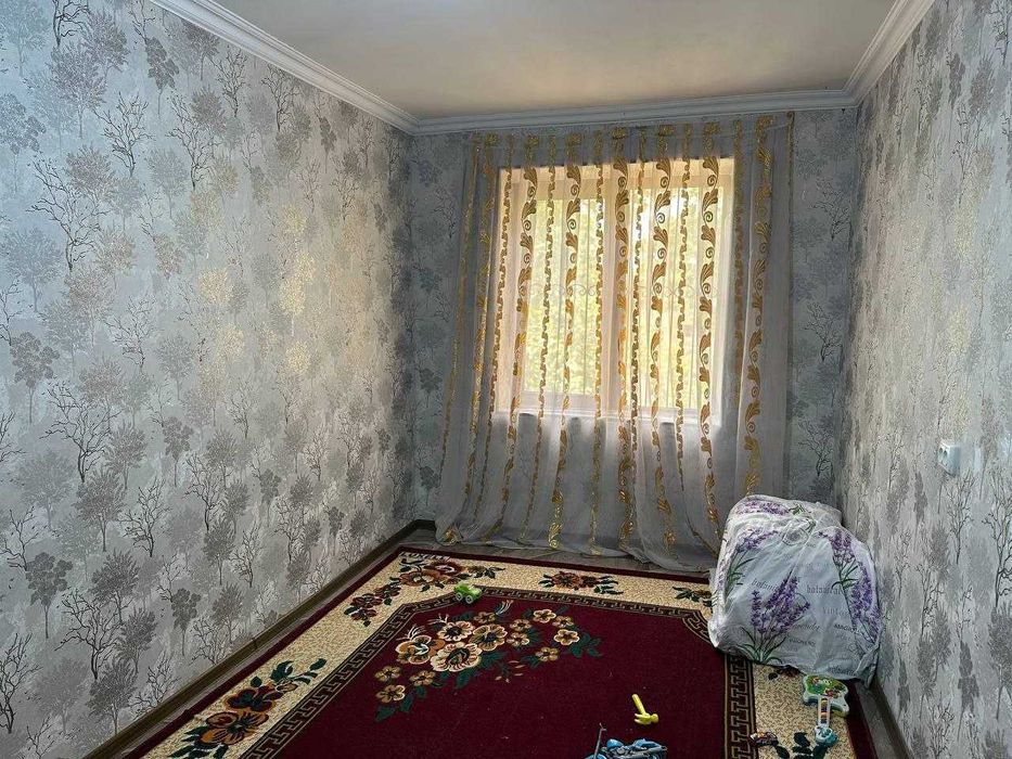 4х комнатная квартира с новым ремонтом на районе Супера