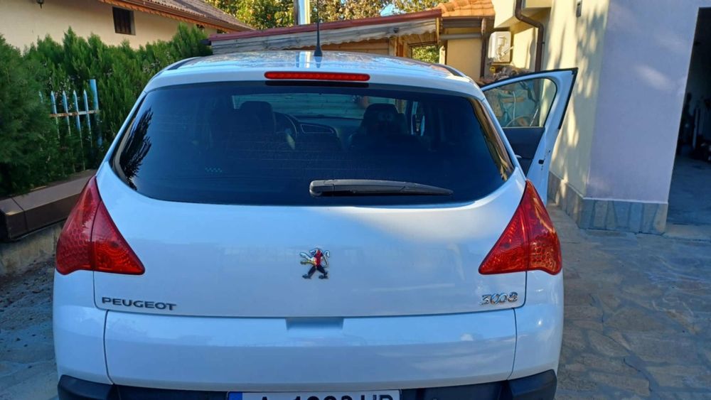 Peugeot 3008, 2012 година