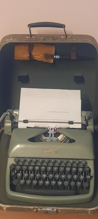 Mașină de scris Rheinmetall  impecabilă
