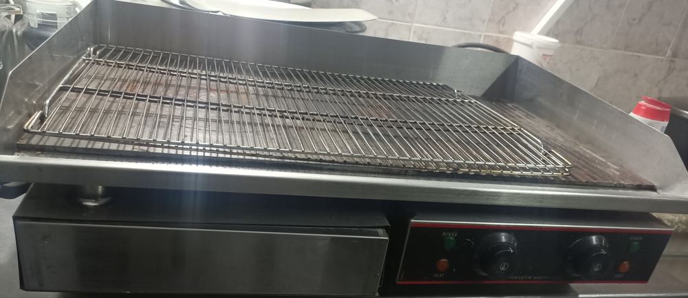 Продам Грильницу !