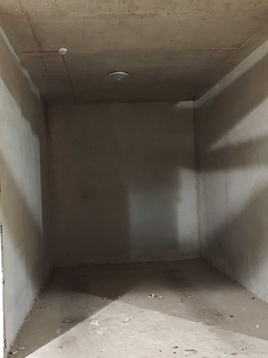 Отдавам под наем паркомясто в подземен гараж