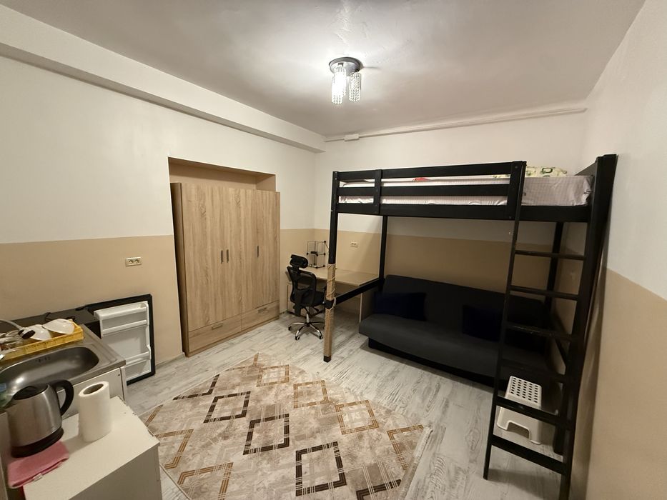 Metrou Universitate - Garsoniera - Boiler - Birou - AC - PetFriendly