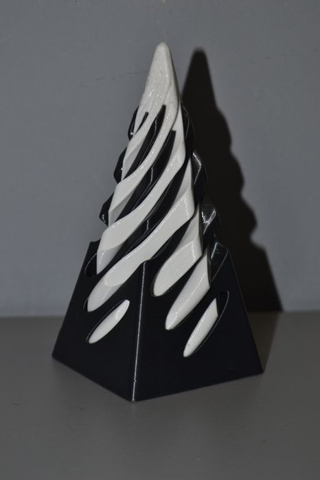 Imprimare 3D MDF sau ceară.