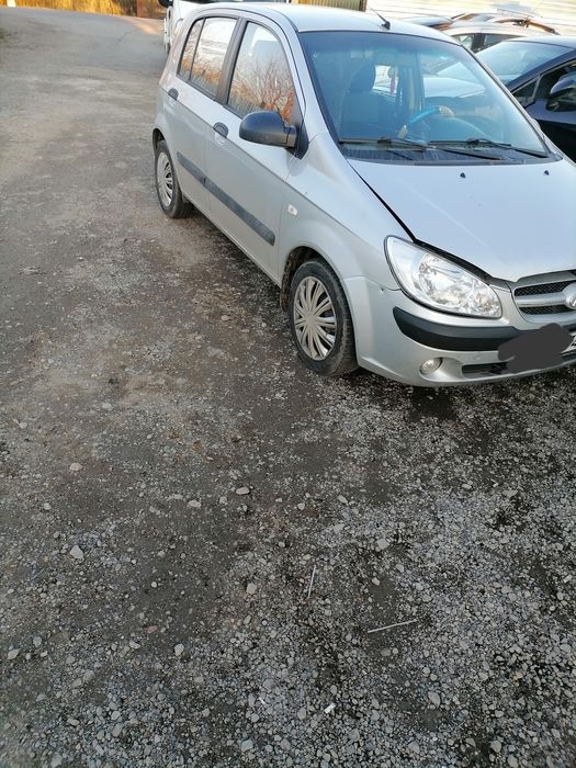 Dezmembrez Hyundai getz