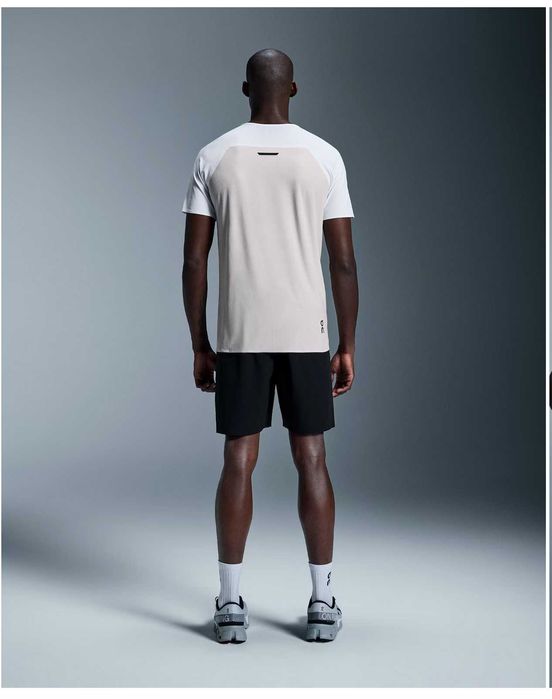 Футболка On Cloud Размер L оригинал USA