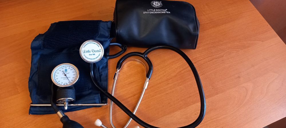 Продаётся медицинские танометры