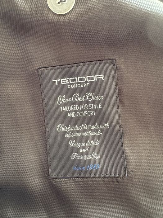 Мъжки костюм Teodor