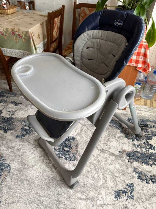 Детский стульчик для кормленления Chiссo Magic Relax