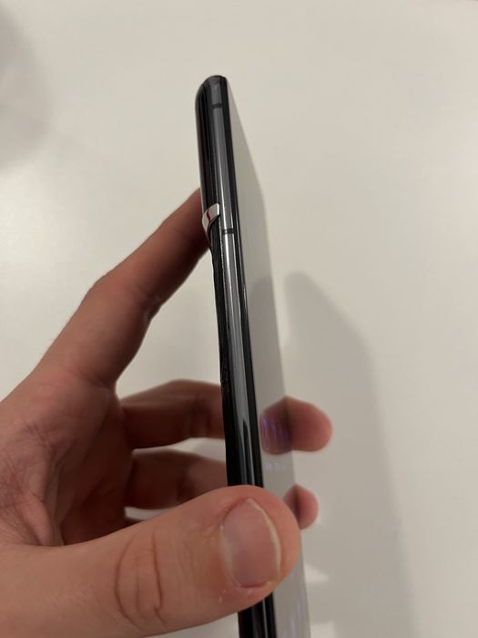 Телефон Vertu iVertu 5G с крокодилска кожа