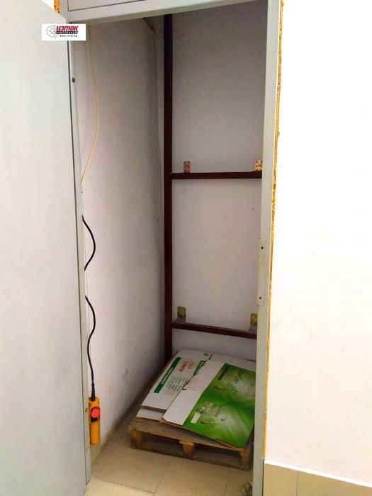 Дава се под наем Промишлена сграда в с. Хаджи Димитър, Област Добрич - 200 кв.м за 765 € - Снимка #5