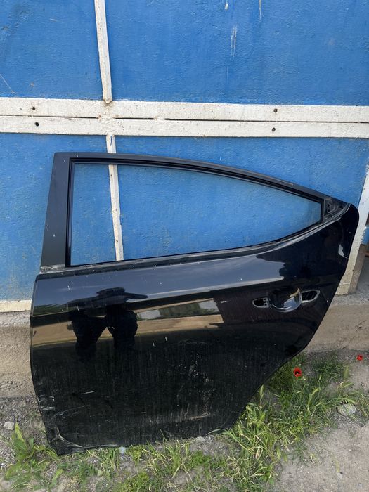 Дверь elantra 2018