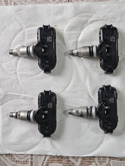 Vand 4 buc Senzori presiune roti TPMS Hyundai i40  07.2011-05.2019 made in SUA cod: 529333v600