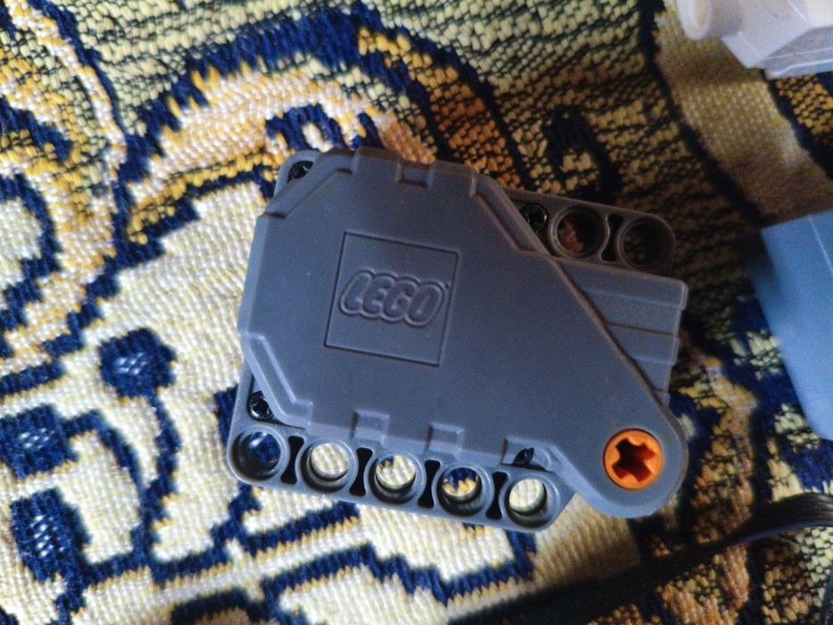 Продам лего моторчики