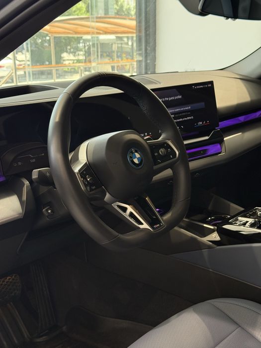 Bmw i5 40i long ideal holatda