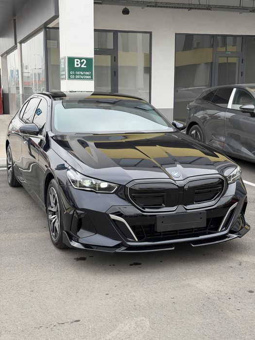 BMW i5 40L 2025 Full