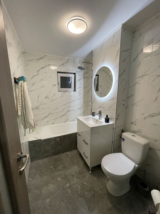 PF închiriez ap cu 2 camere, zona Big