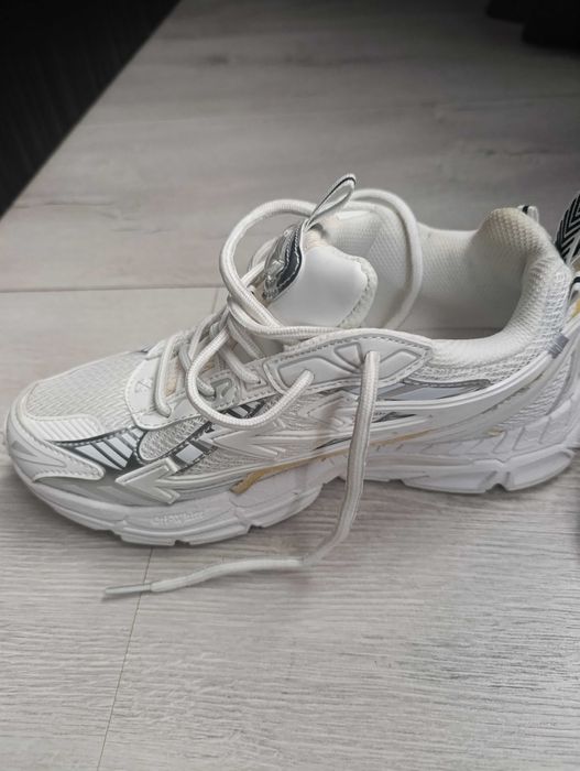 Off-White Be Right Back мъжки маратонки