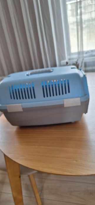 переноска/авиабокс для собак или кошек