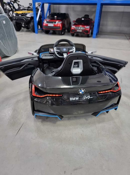 Акумулаторна кола BMW I4 12V кожена седалка