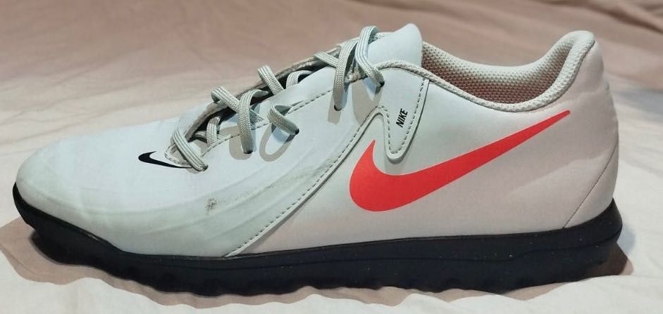 Nike Phantom GX II turf soccer shoes