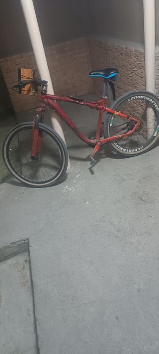 Продам велик рама в хорошем состоянии