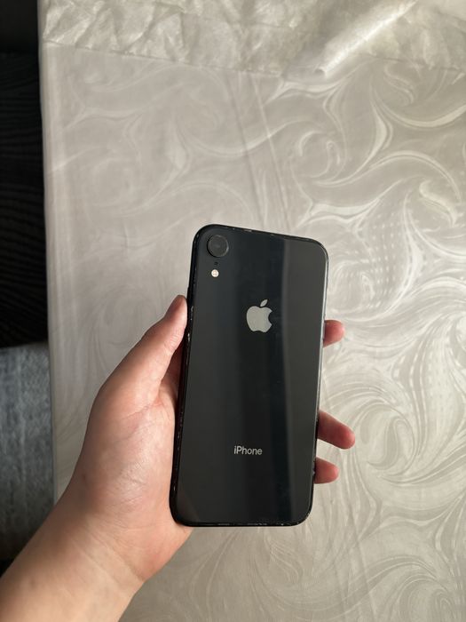 Айфон xr 64гб акб 79