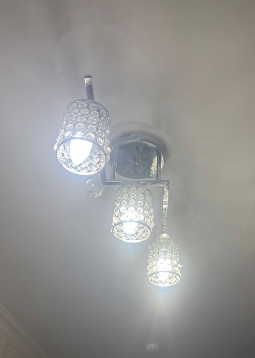 Люстры. В хорошем состоянии.