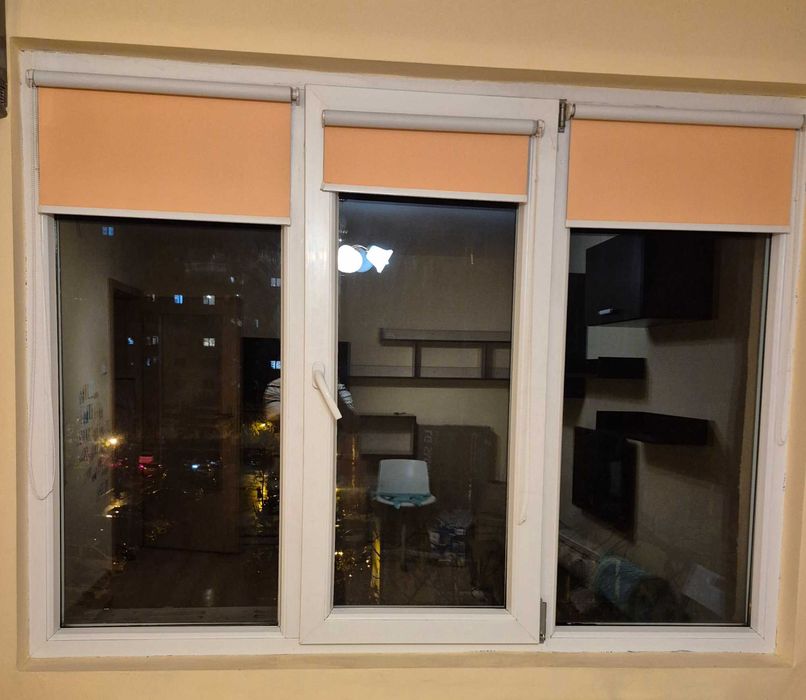 Jaluzele plise pentru fereastra/camera