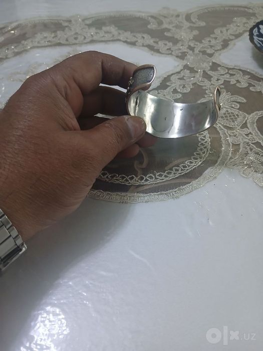 Серебряные браслет