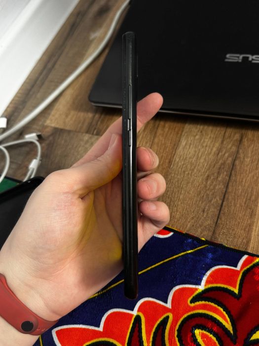 Poco c40 обмен на айфон iphone