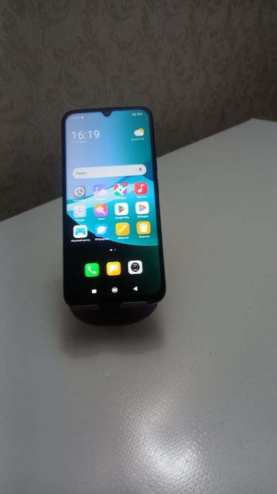 Телефон Xiaomi Redmi 15c