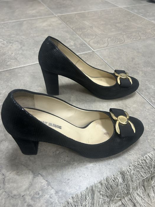 Туфли женские.