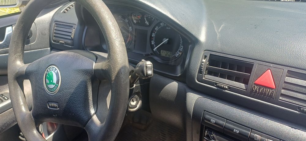 Octavia 1, 1.8t 2001