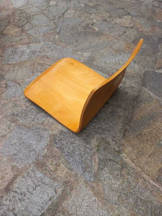 Дървени седалки от буков шперплат