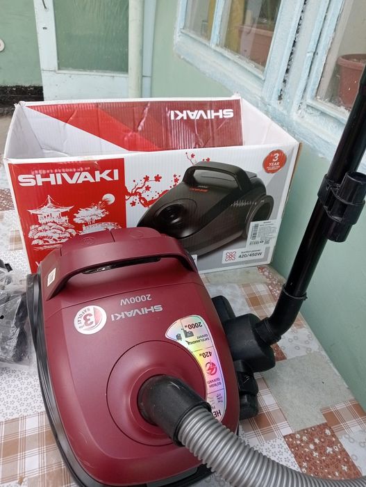 Пылесос Shivaki. 2000W