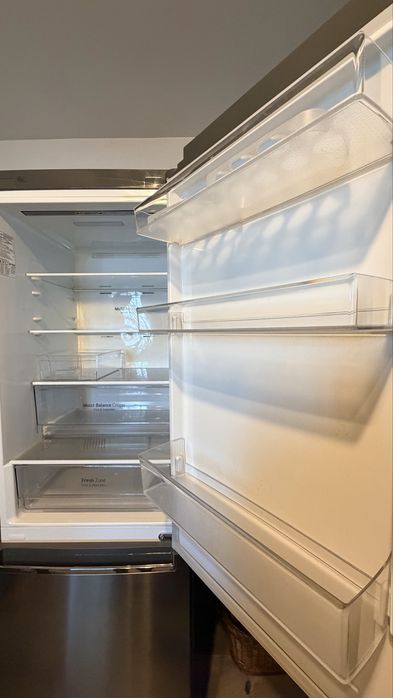 Frigider LG GBB61PZHZN – No Frost, gri, stare foarte bună