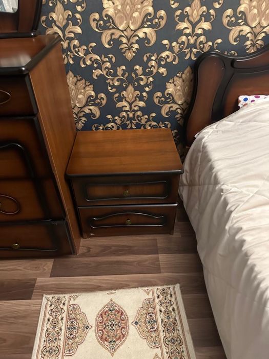 Кровать двуспальная