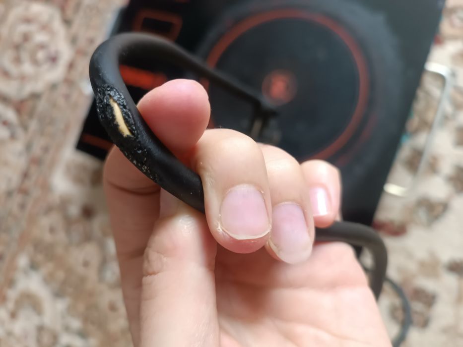 Продам электрическую плиту bosch