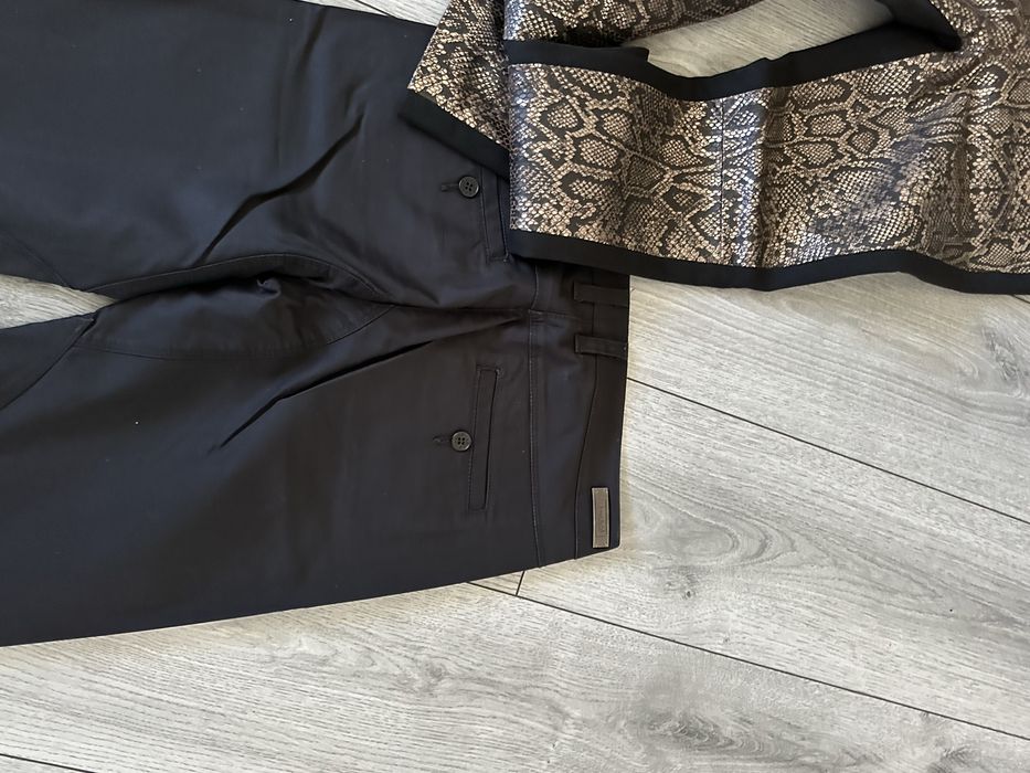 Дамски панталони и клин номер 42